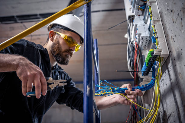 Best Emergency Electrician Near Me  in Pine Ridge At Crestwood, NJ